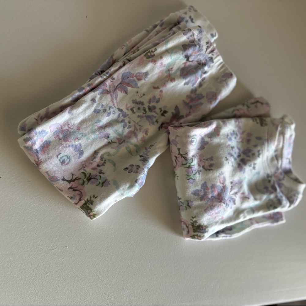 Love Shack Fancy Floral Kids Pajamas size 4T - Picture 2 of 3